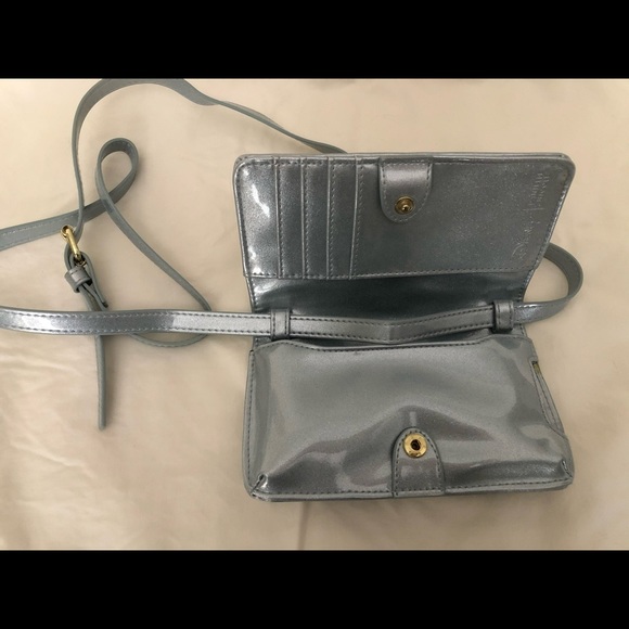 Danielle Nicole Cinderella Crossbody - Picture 5 of 5